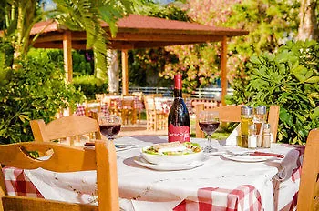 Armonia & Hotel Psarou (Zakynthos)